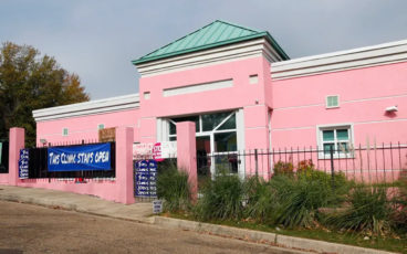 cierra clinica de aborto